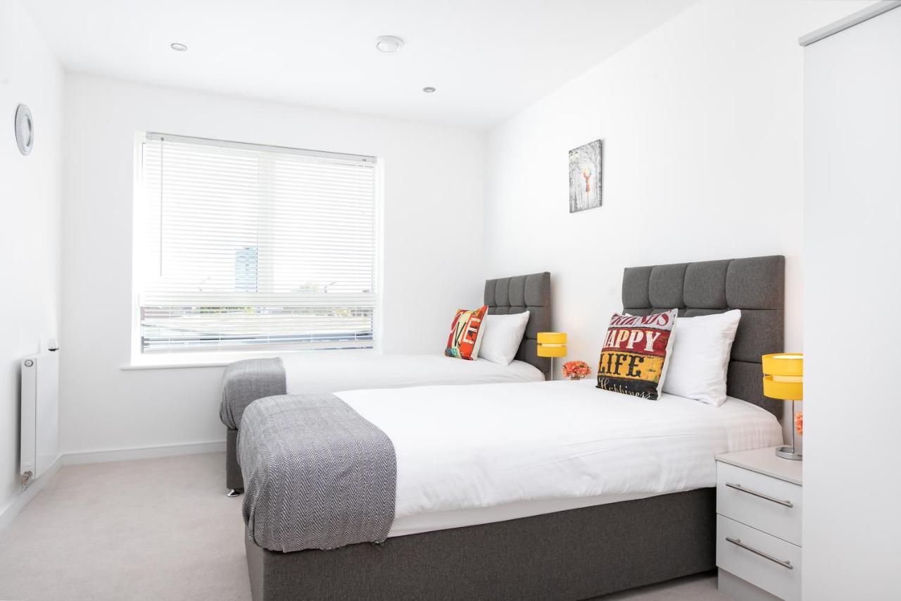 Skyvillion - Olympic View London Stratford Apartment Εξωτερικό φωτογραφία