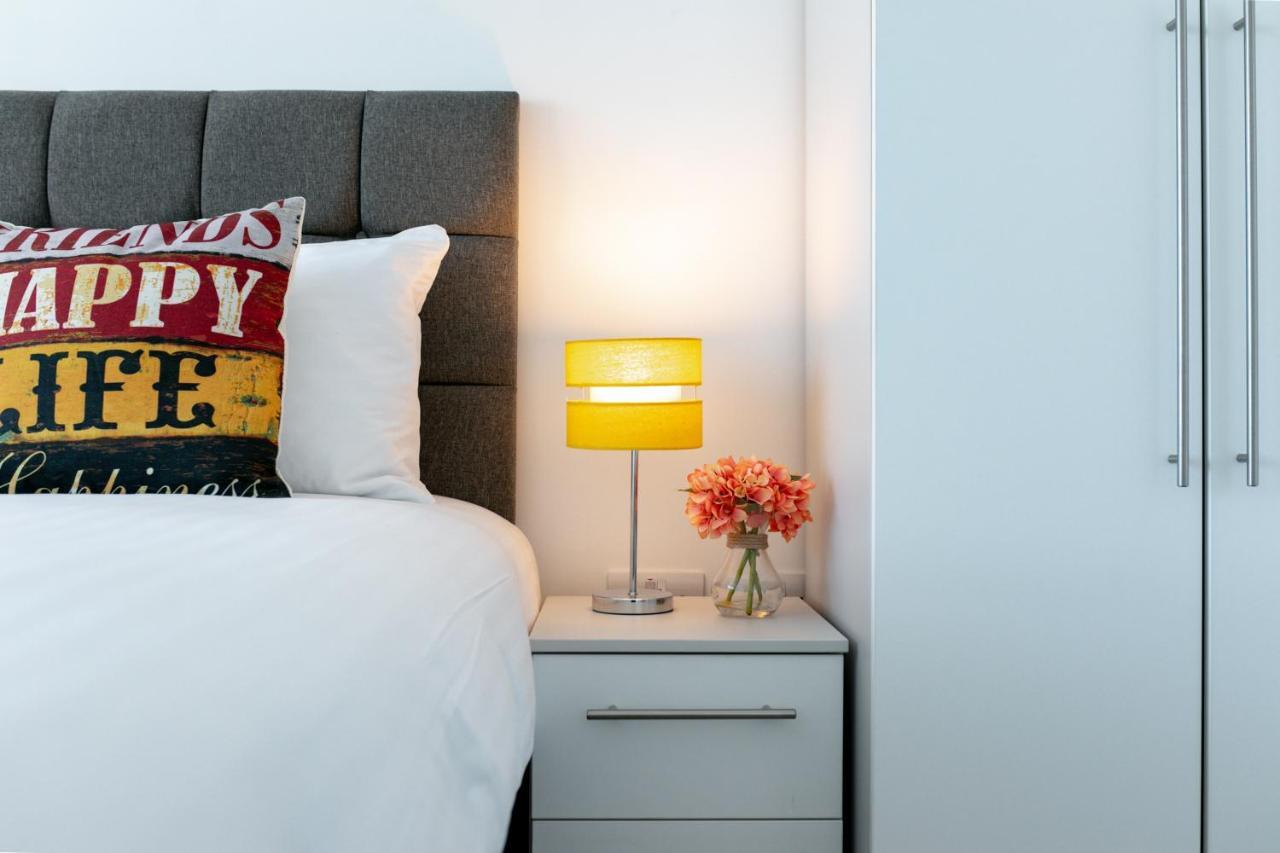 Skyvillion - Olympic View London Stratford Apartment Εξωτερικό φωτογραφία