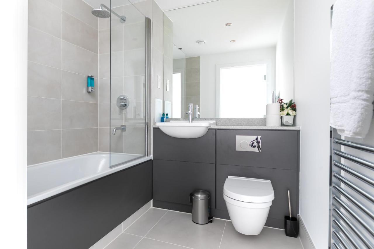 Skyvillion - Olympic View London Stratford Apartment Εξωτερικό φωτογραφία
