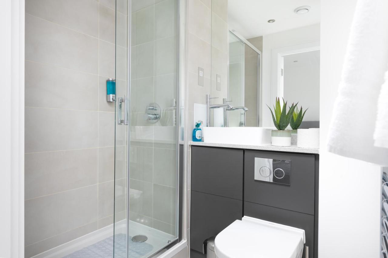 Skyvillion - Olympic View London Stratford Apartment Εξωτερικό φωτογραφία