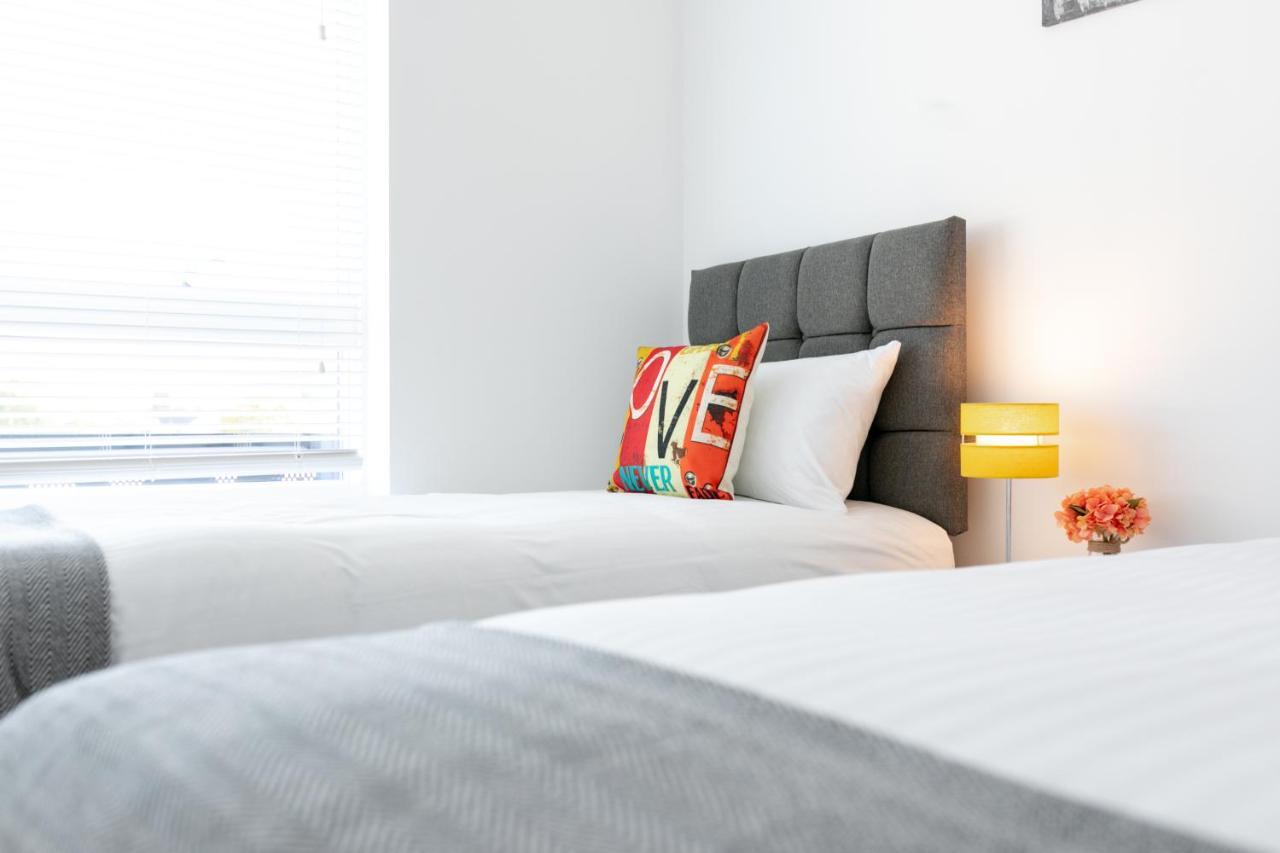 Skyvillion - Olympic View London Stratford Apartment Εξωτερικό φωτογραφία